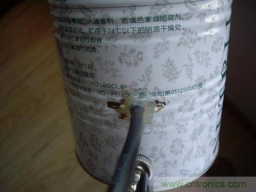 最簡單使用的天線——罐頭天線，可做正饋大鍋饋源！ 