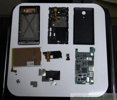 拆解4G新機索尼M35t：用料十足，易于維修