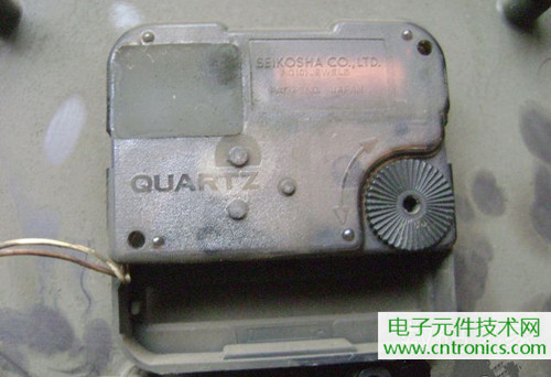 拆個老古董，日本精工石英電子掛鐘拆解