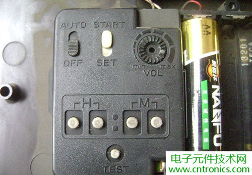 拆個老古董，日本精工石英電子掛鐘拆解