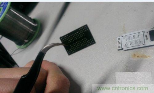 制作U盤全過程，由PCB做起
