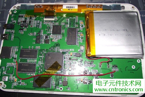 探秘電子紙！一款電紙書的電子墨水屏拆解