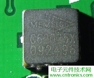 探秘電子紙！一款電紙書的電子墨水屏拆解