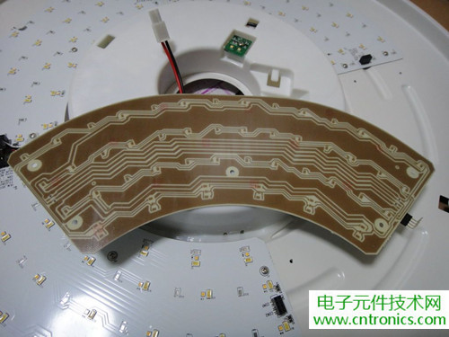 高端大氣上檔次！智能遙控調光LED吸頂燈拆解