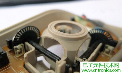 殿堂級機械鼠標拆解：嘆精致做工！