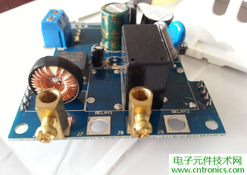 一款觸控開關拆解，做工不錯