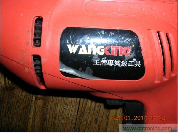 巧奪天工！大神利用山寨功放為高性價比逆變器“穿新衣”