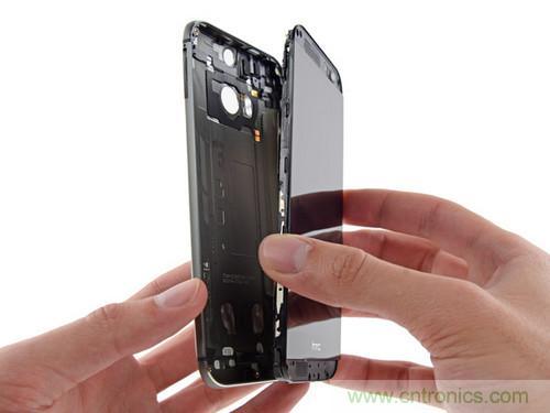 牛人強拆！新HTC One(M8)真機精密做工難修理