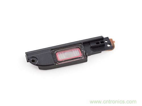 牛人強拆！新HTC One(M8)真機精密做工難修理