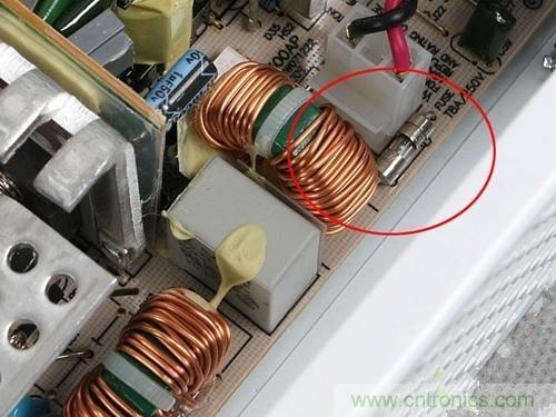 逆變電源設計中，保險絲扮演什么角色？