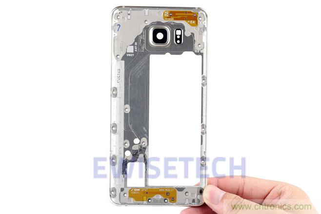 Galaxy Note5拆解，與S系列差距日漸模糊