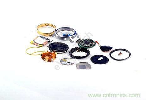 MOTO 360二代智能手表拆解：只有細節，沒有亮點