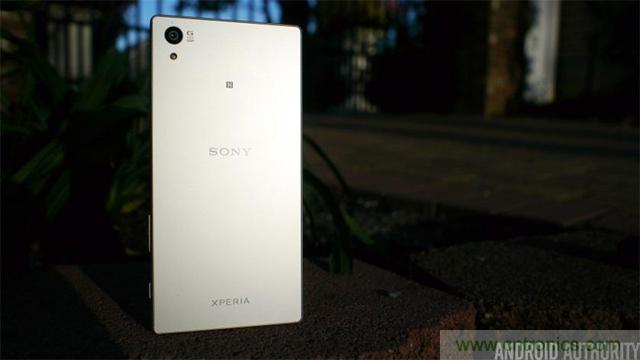 傳奇索尼，憑借Sony Xperia Z5能否在移動市場奪得一席之地？