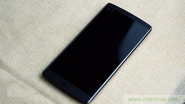 業界良心 LG V10 評測:剛毅、冷峻，不失人性化