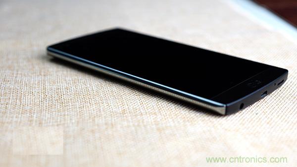 業界良心 LG V10 評測:剛毅、冷峻，不失人性化