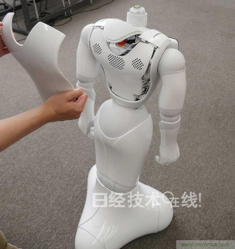 拆解筆記本不過癮，那就來拆拆日本情感機器人吧！