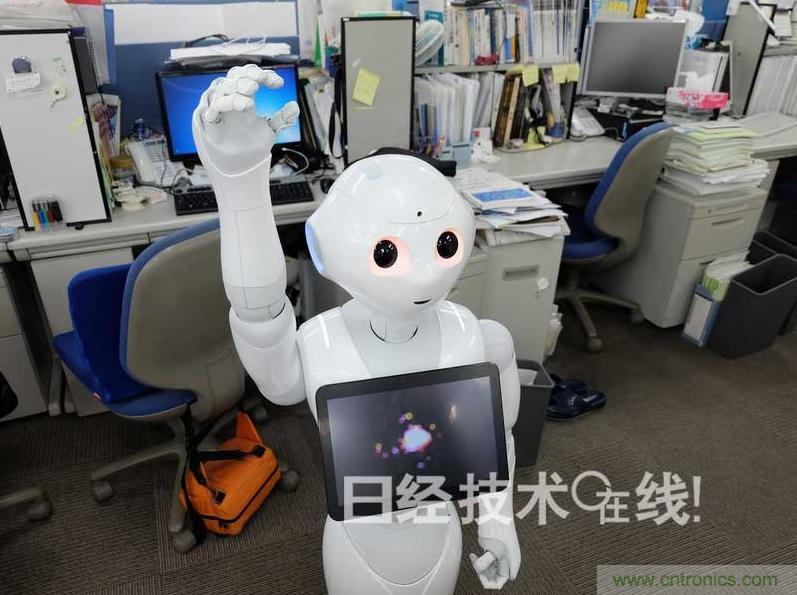 拆解筆記本不過癮，那就來拆拆日本情感機器人吧！