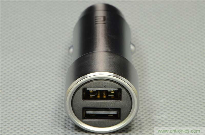 小米車載充電器拆解評測：49元能讓這枚“子彈”飛多遠？