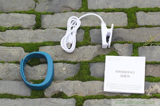 咕咚智能手環2上手評測：功能齊全，細節欠缺