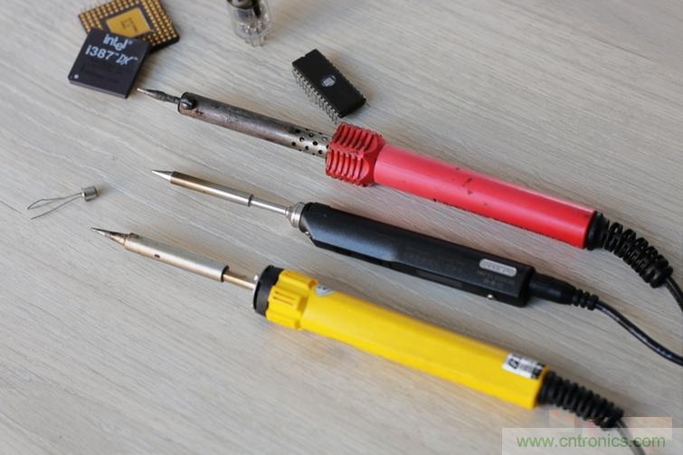 一款能喚起 70 后工程師朋友“童年趣事”的迷你電烙鐵！