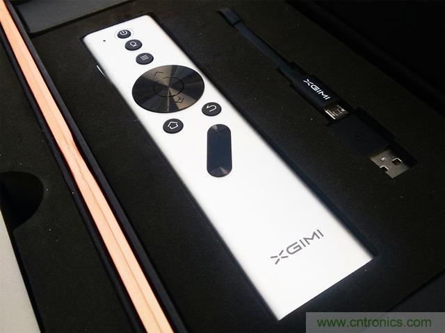 無屏電視時代已然來臨，客廳你做好準備了嗎？