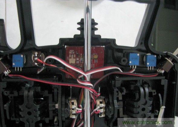 無人機 DIY 制作全過程，酷得不要不要的！