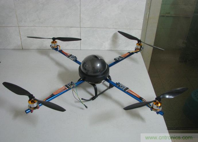 無人機 DIY 制作全過程，酷得不要不要的！