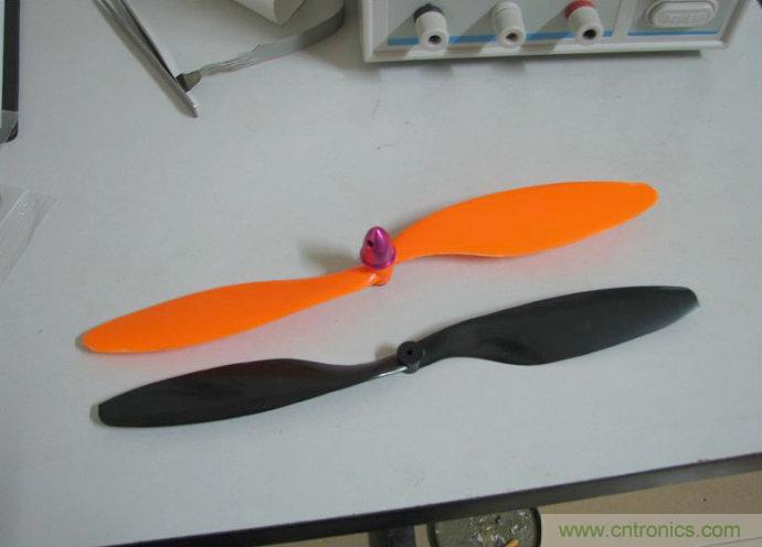 無人機 DIY 制作全過程，酷得不要不要的！