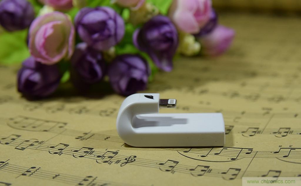 不越獄，就能隨意給iPad增容的影音娛樂利器