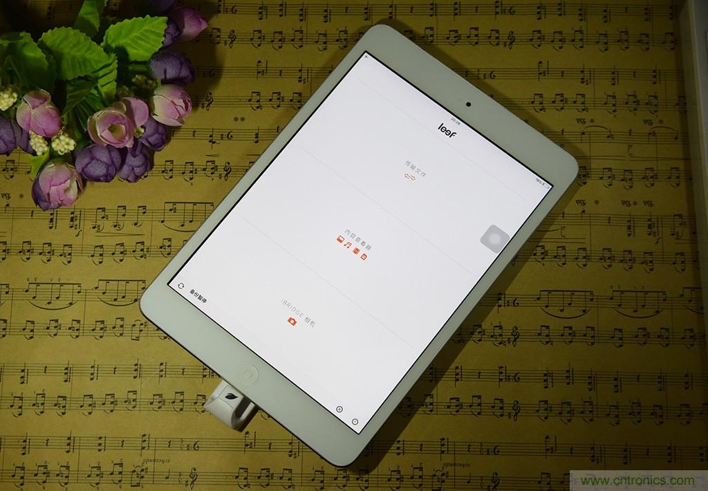不越獄，就能隨意給iPad增容的影音娛樂利器