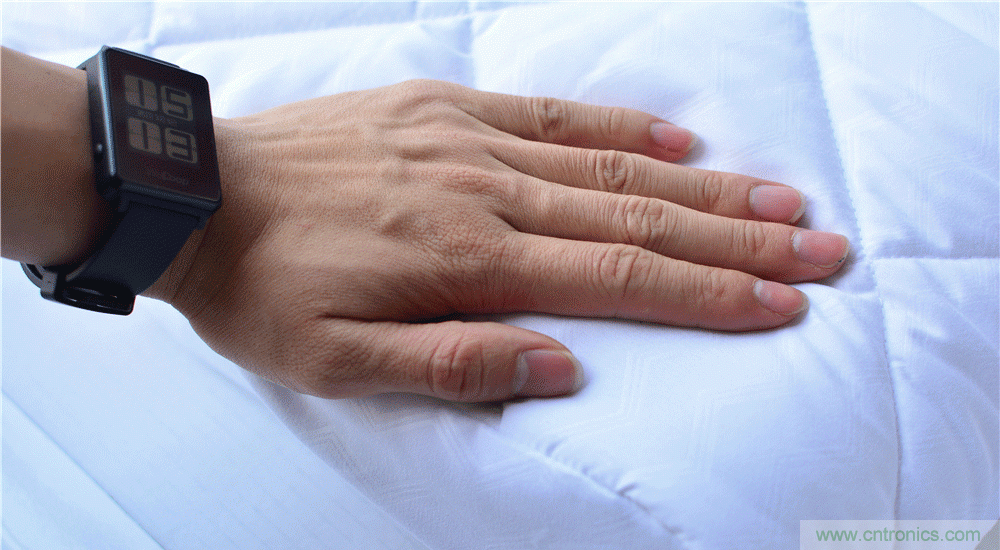 這個枕頭不僅能挽救睡眠還能挽救婚姻！