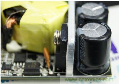 69元小米4口USB充電器詳細拆解，看完你也能DIY一個