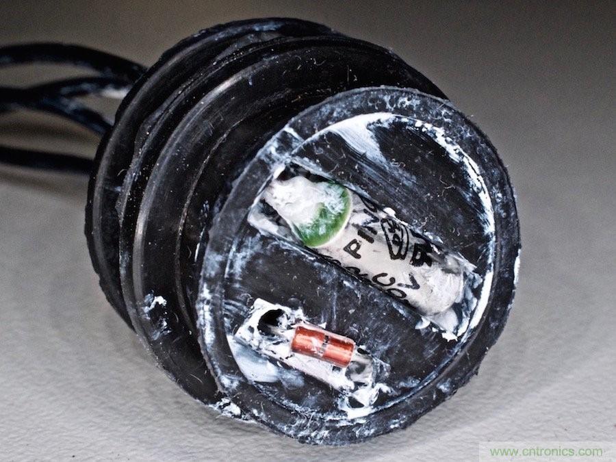 電磁爐里都用了哪些元器件？