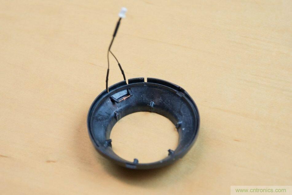 拆解戴森吹風機：近三千元的價格貴在哪？