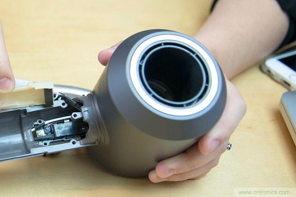 拆解戴森吹風機：近三千元的價格貴在哪？