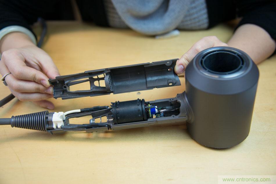 拆解戴森吹風機：近三千元的價格貴在哪？