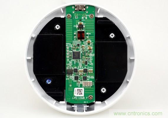 拆解對比：系出同門，小米、紫米無線充電器的差別有多大？