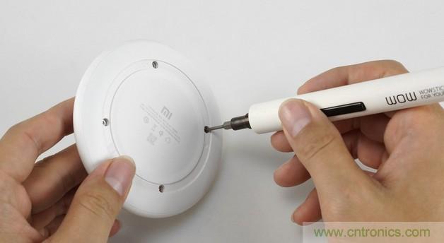 拆解對比：系出同門，小米、紫米無線充電器的差別有多大？