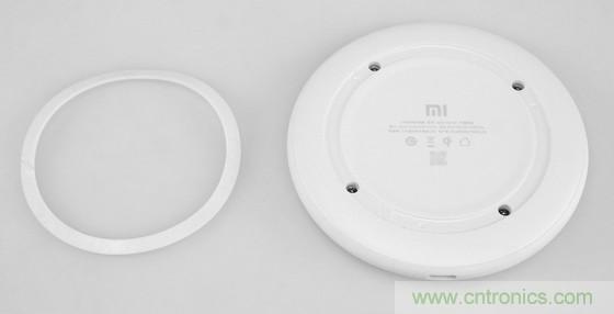 拆解對比：系出同門，小米、紫米無線充電器的差別有多大？