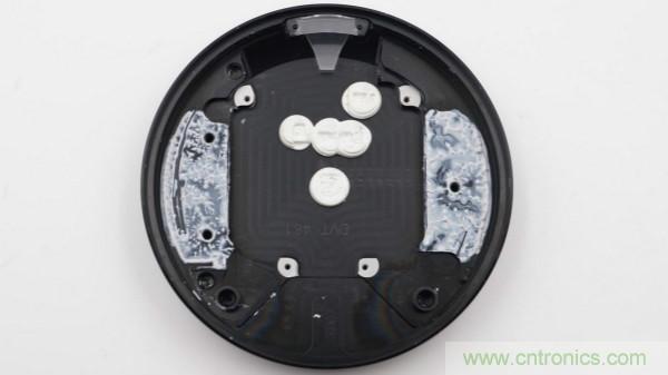 拆解華為保時捷設計快充無線充電器：憑啥能賣699？