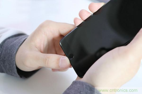 魅族M15拆解：做工精致，壓感Home鍵采用中國芯