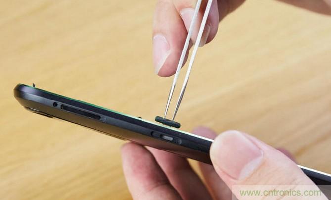 拆解黑鯊手機：多級直觸一體式液冷系統有什么門道？