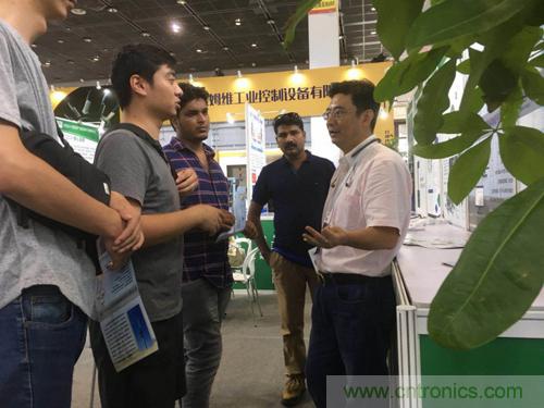 2018物博會：我愛方案網展區人氣高漲，吸引央企和地方官員高度關注