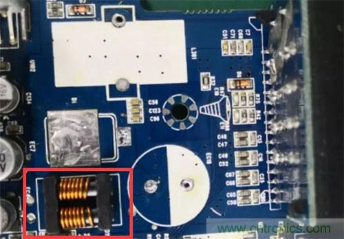 如何通過PCB布局設計來解決EMC問題？
