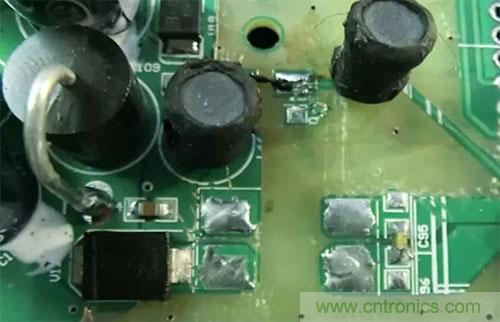 如何通過PCB布局設計來解決EMC問題？