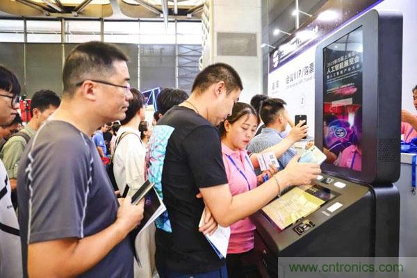 明年再見！“WAIE 2019第四屆上海國際人工智能展覽會暨人工智能產業大會”完美落幕！