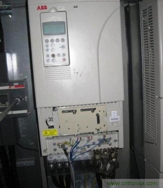 變頻器的輸出頻率調高，那么輸出電壓將如何提高？